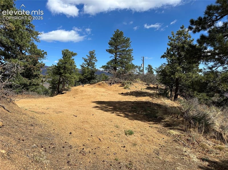 63 Sugar Loaf Rd, Manitou Springs, CO 80829