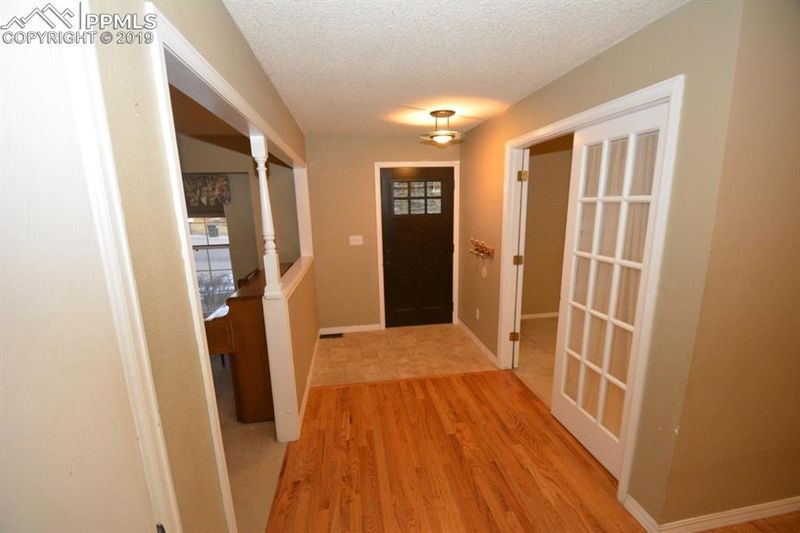 6302 Poncha Cir, Colorado Springs, CO 80919