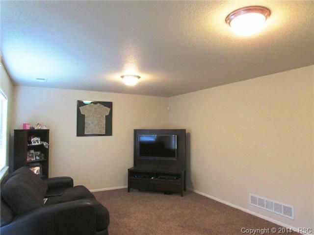6303 Passing Sky Dr, Colorado Springs, CO 80911