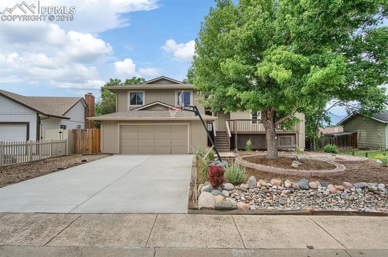 6308 Pulpit Rock Dr, Colorado Springs, CO 80918