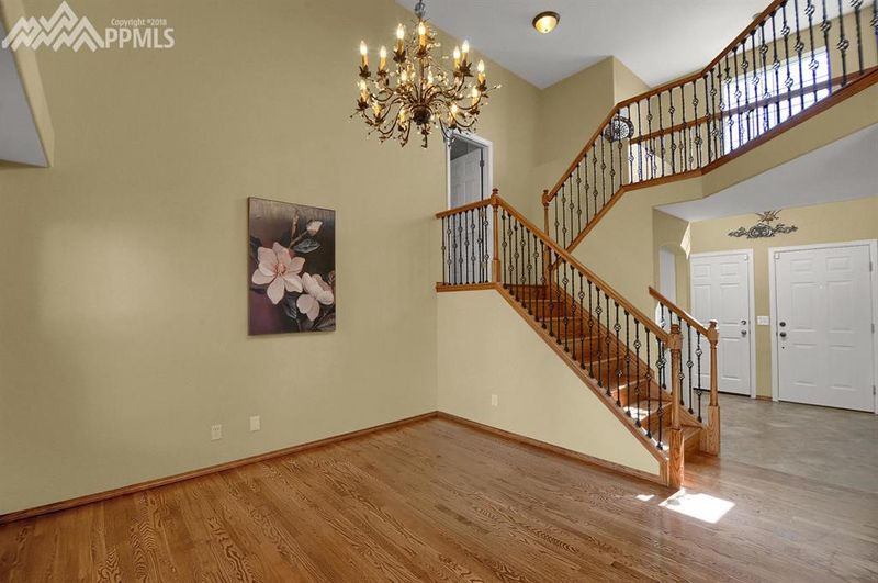 6316 Hartman Dr, Colorado Springs, CO 80923