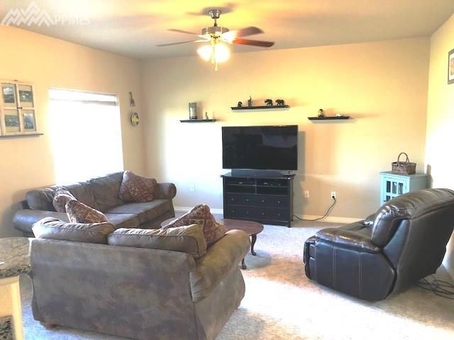 6319 Bearcat Loop, Colorado Springs, CO 80925