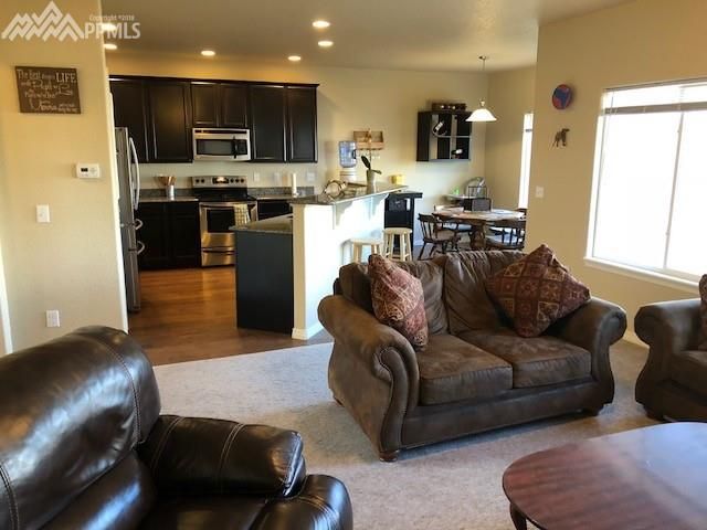 6319 Bearcat Loop, Colorado Springs, CO 80925