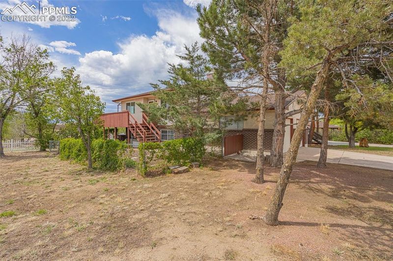 6320 Galley Ct, Colorado Springs, CO 80915