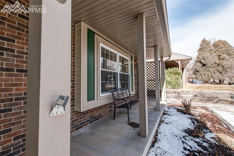 6320 Vail Cir, Colorado Springs, CO 80919