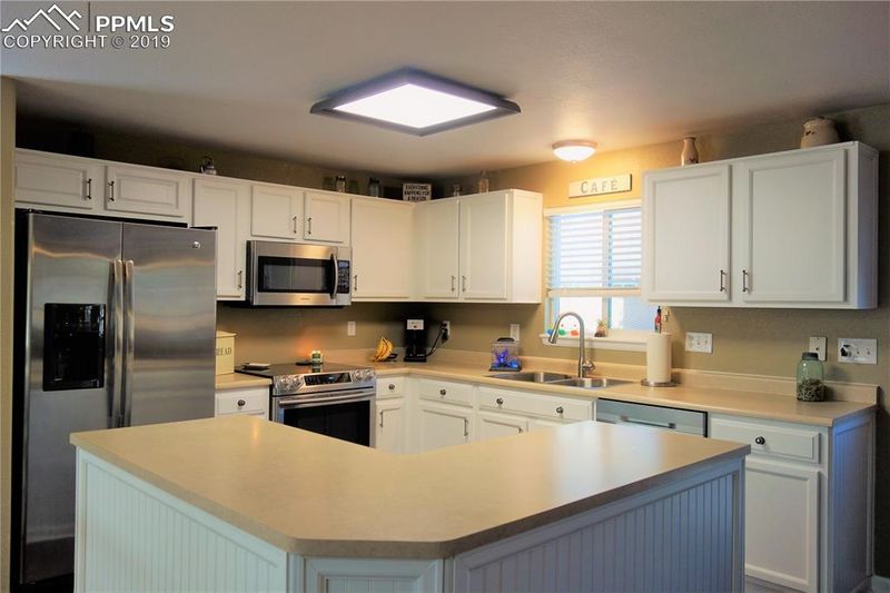 6328 Hartman Dr, Colorado Springs, CO 80923
