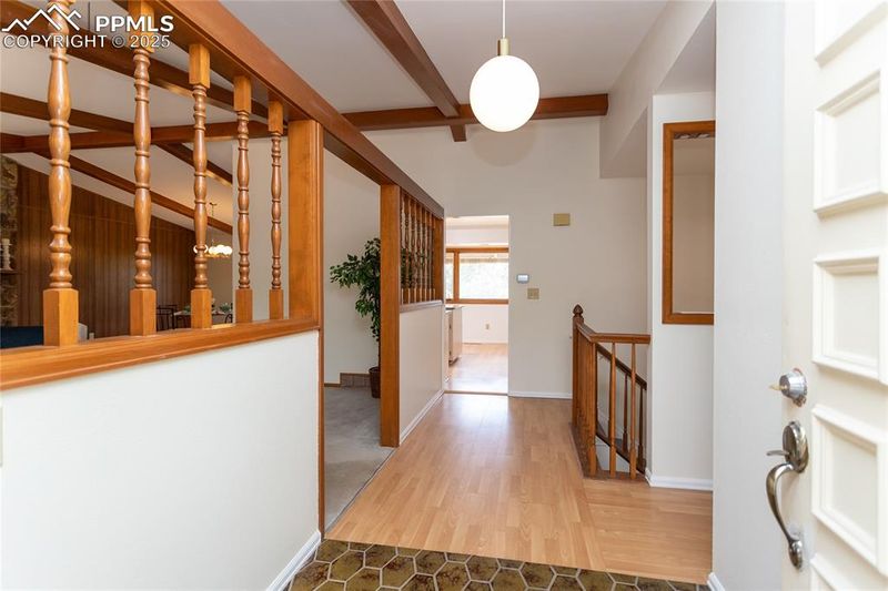 6331 Mesedge Dr, Colorado Springs, CO 80919