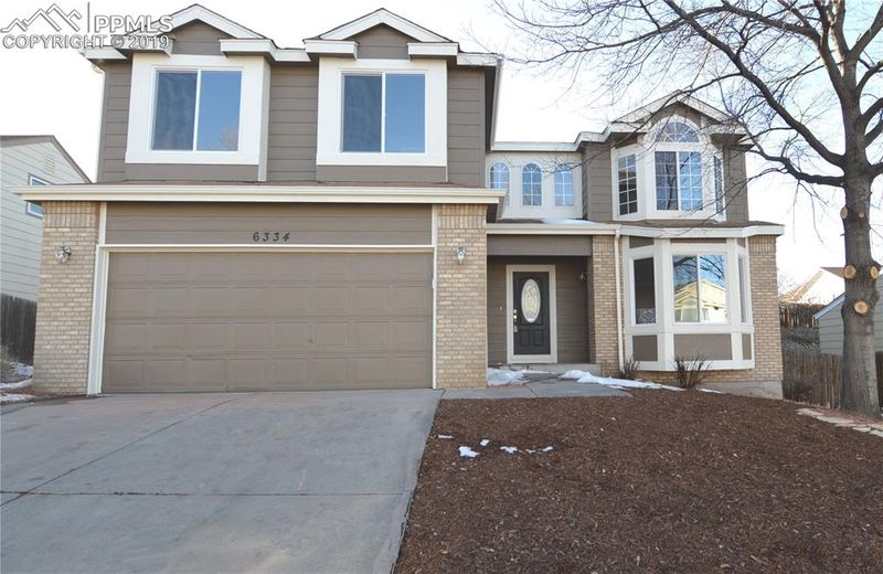 6334 Brightstar Dr, Colorado Springs, CO 80918
