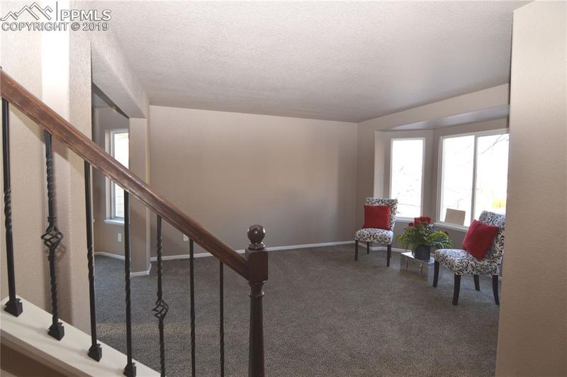 6334 Brightstar Dr, Colorado Springs, CO 80918