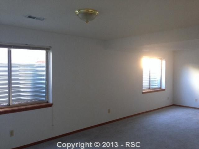 6335 Firestar Ln, Colorado Springs, CO 80918