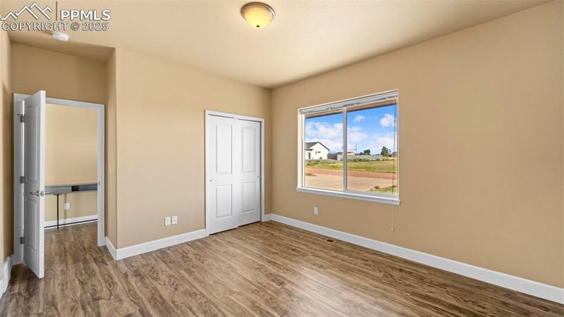 634 E Fredonia Dr, Pueblo, CO 81007