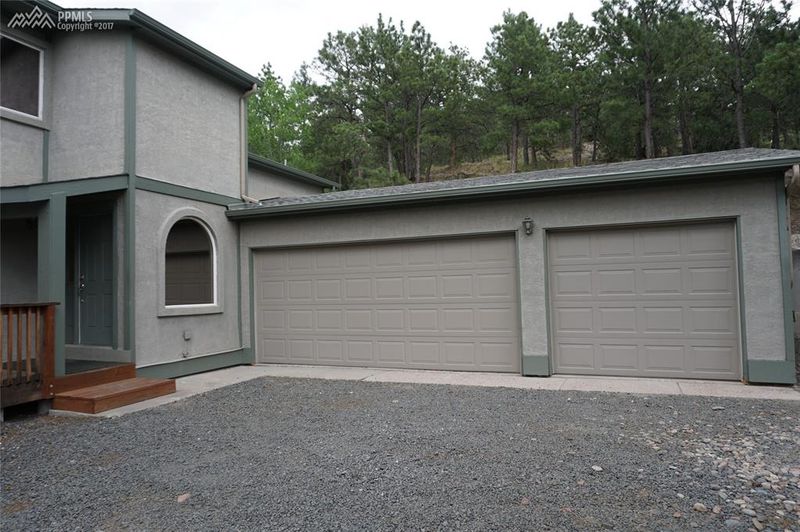 6341 Galway Dr, Colorado Springs, CO 80918