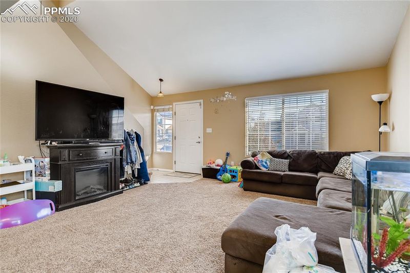 6342 Baxter Dr, Colorado Springs, CO 80923