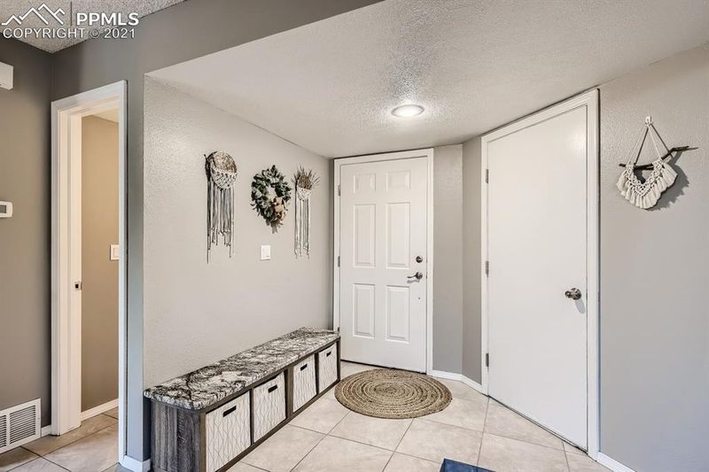 6347 Fall River Dr, Colorado Springs, CO 80918