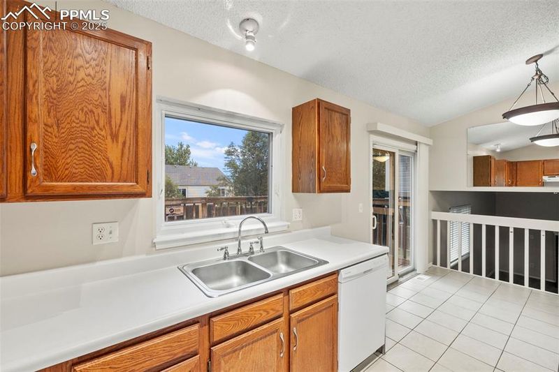 6348 Bestview Way, Colorado Springs, CO 80918