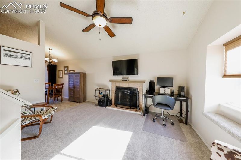 6350 Chantilly Pl, Colorado Springs, CO 80922
