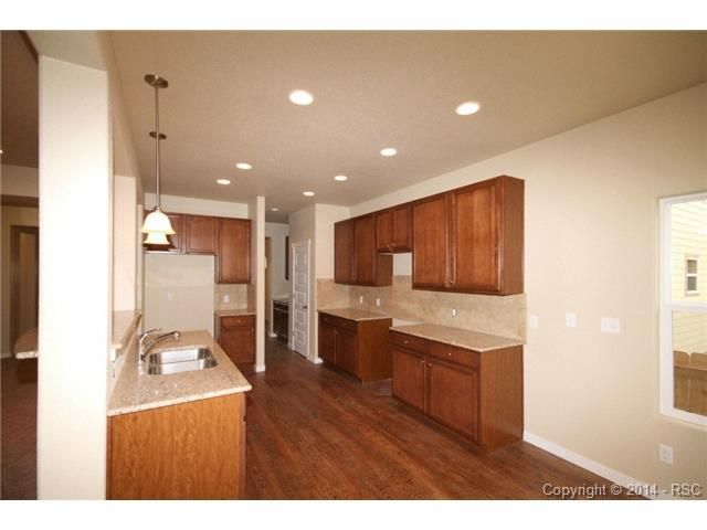 6367 Donahue Dr, Colorado Springs, CO 80923