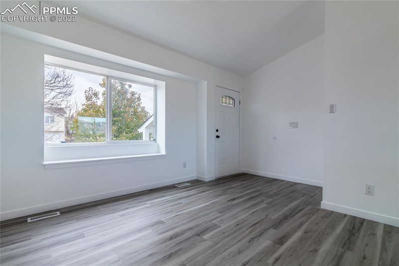 6368 Chantilly Pl, Colorado Springs, CO 80922