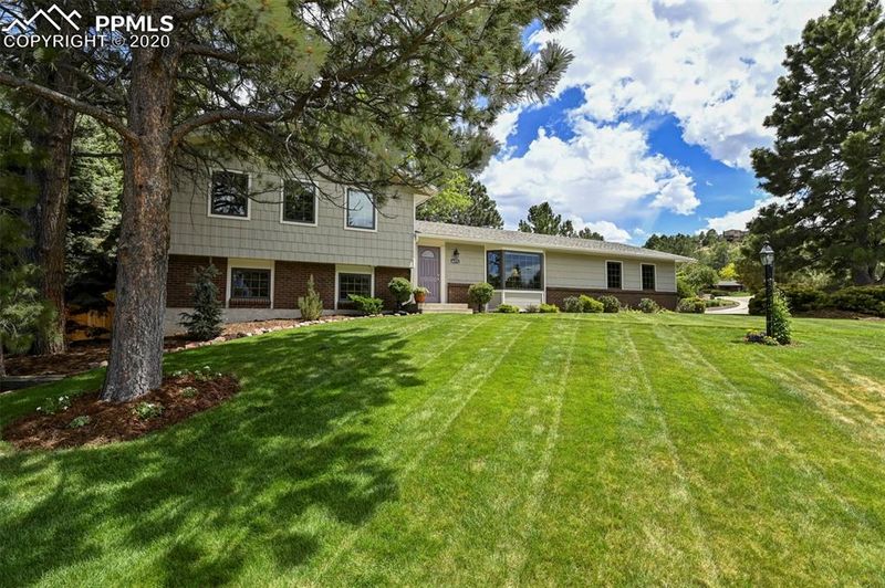 6375 Garlock Way, Colorado Springs, CO 80918