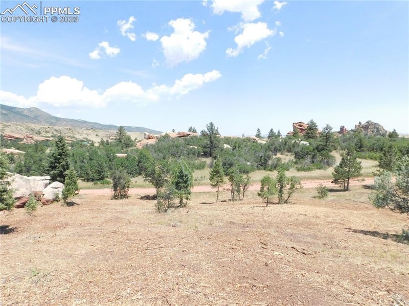6382 Country Club Dr, Larkspur, CO 80118