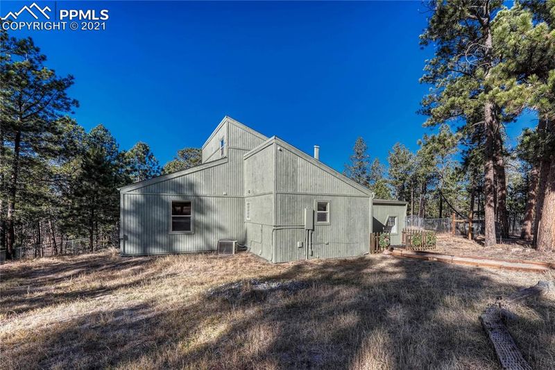 6390 Shoup Rd, Colorado Springs, CO 80908