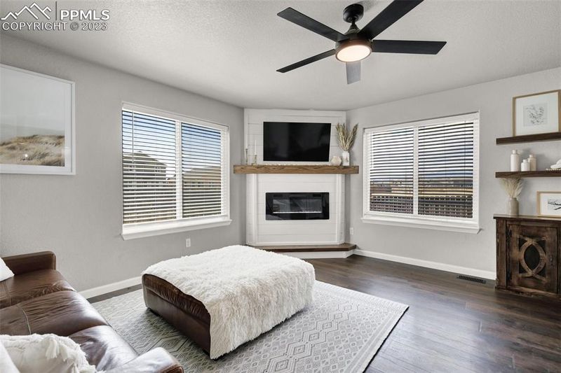 6390 Wallowing Way, Colorado Springs, CO 80925