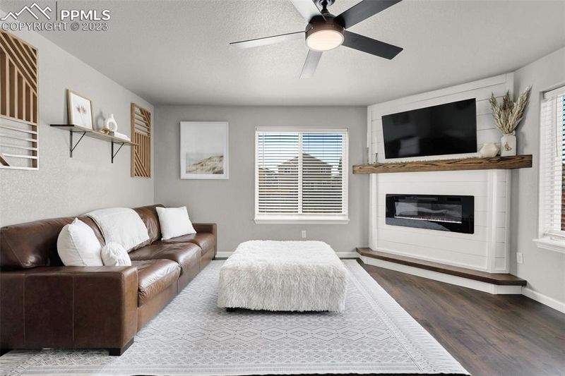 6390 Wallowing Way, Colorado Springs, CO 80925