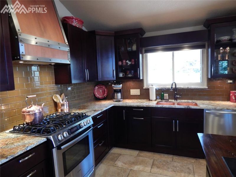 6391 Delmonico Dr, Colorado Springs, CO 80919