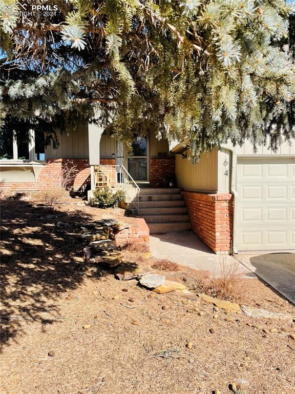 64 Raven Hills Ct, Colorado Springs, CO 80919