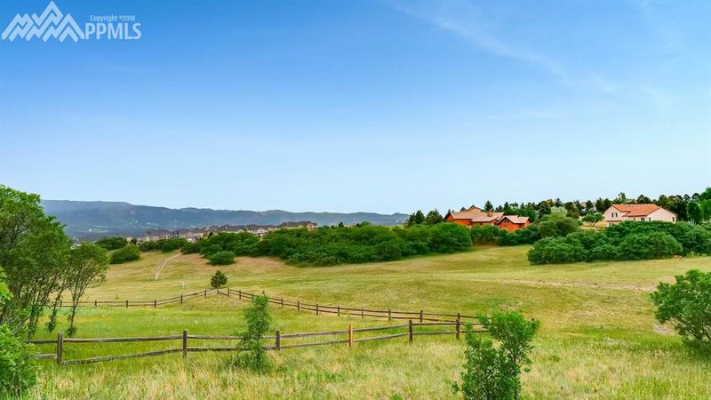 640 Harness Rd, Monument, CO 80132