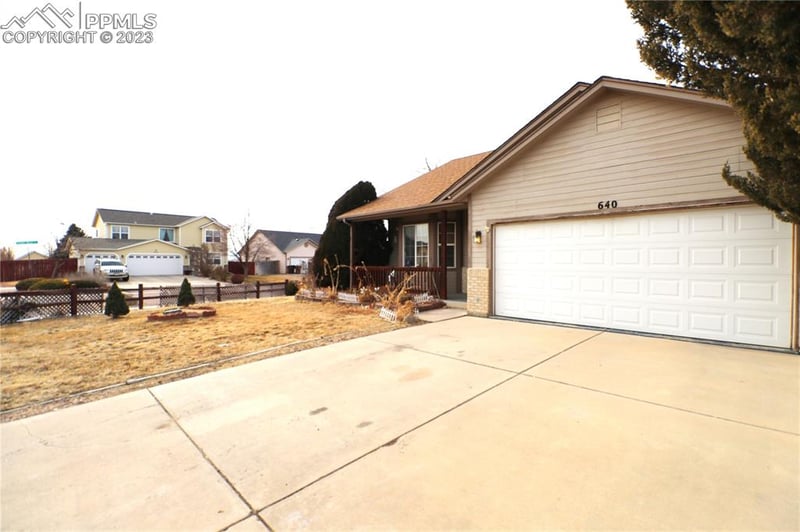 640 Widick St, Colorado Springs, CO 80911