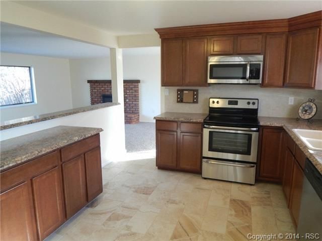 6406 Turret Dr, Colorado Springs, CO 80918