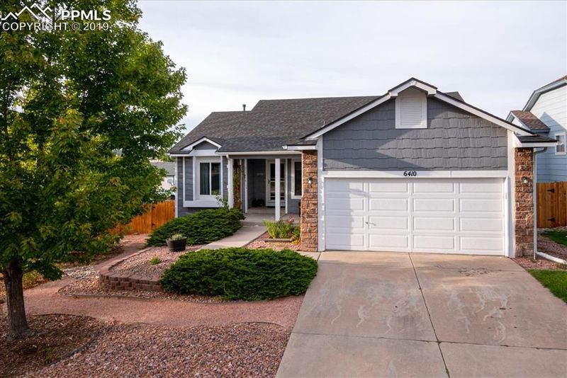 6410 Pinto Pony Dr, Colorado Springs, CO 80922