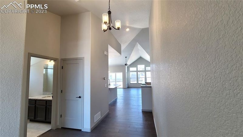 6412 Deco Dr, Colorado Springs, CO 80924