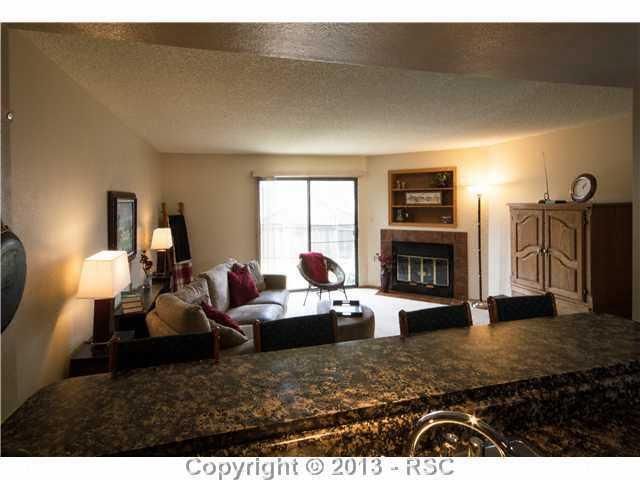 6412 Jonathon Ct, Colorado Springs, CO 80918