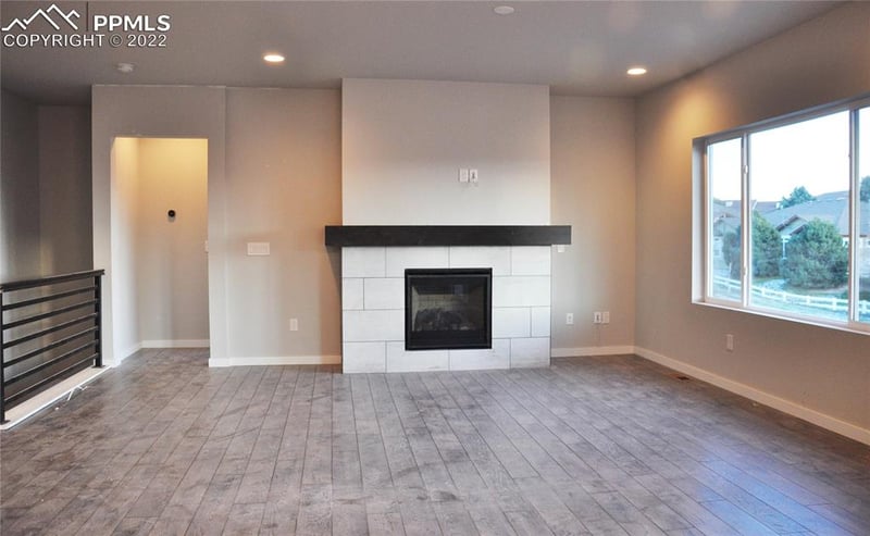 6419 Vistancia Ave, Colorado Springs, CO 80922
