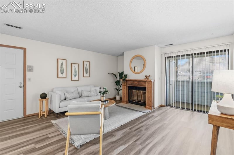 6423 Mcnichols Ct, Colorado Springs, CO 80918