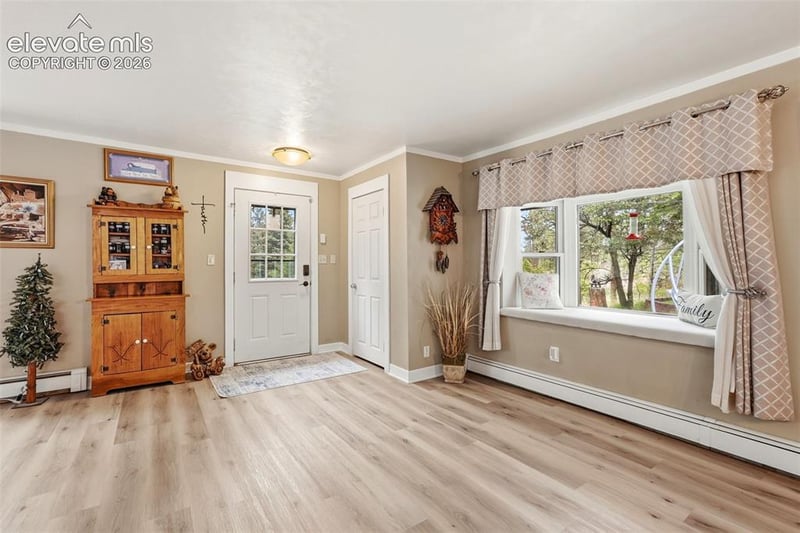 6430 Burrows Rd, Colorado Springs, CO 80908
