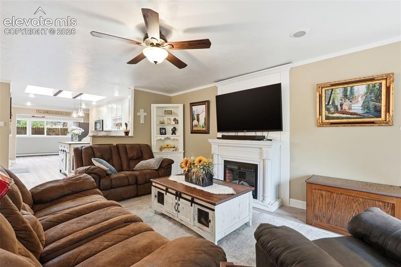 6430 Burrows Rd, Colorado Springs, CO 80908