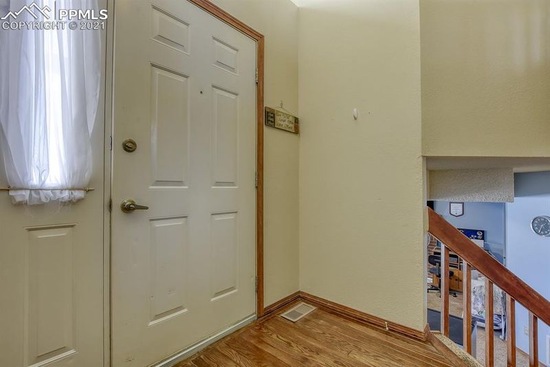 6430 Lindal Dr, Colorado Springs, CO 80915