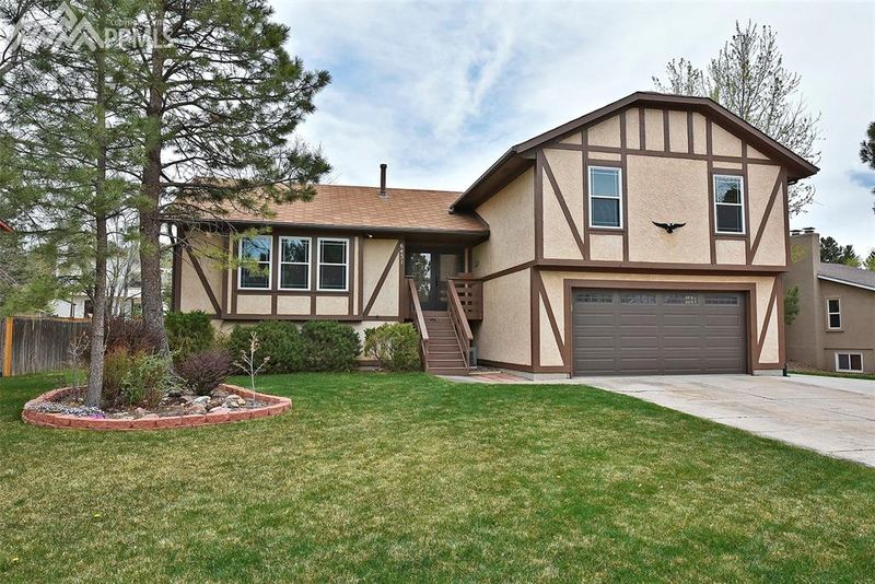 6431 Pulpit Rock Dr, Colorado Springs, CO 80918