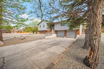 6435 Delmonico Dr, Colorado Springs, CO 80919
