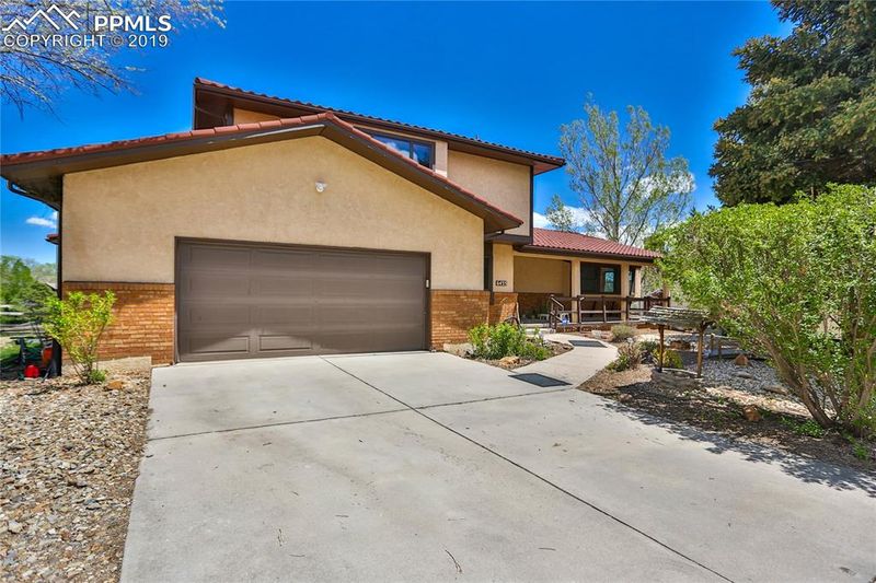 6435 Mesedge Dr, Colorado Springs, CO 80919