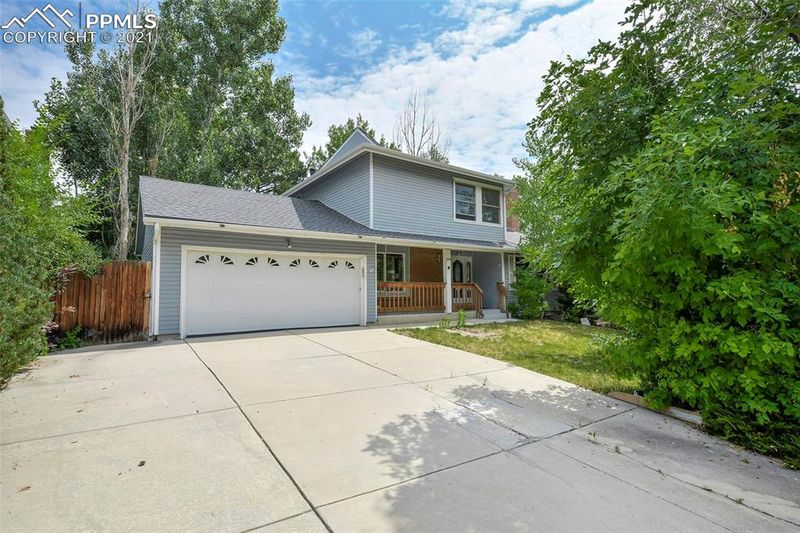 644 Red Cliff Rd, Colorado Springs, CO 80906