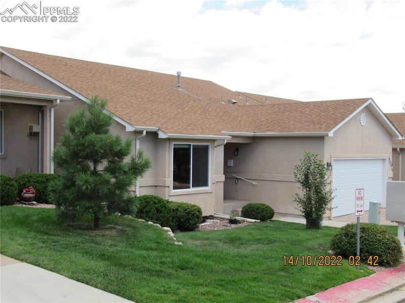 6440 Gilmore Grv, Colorado Springs, CO 80918