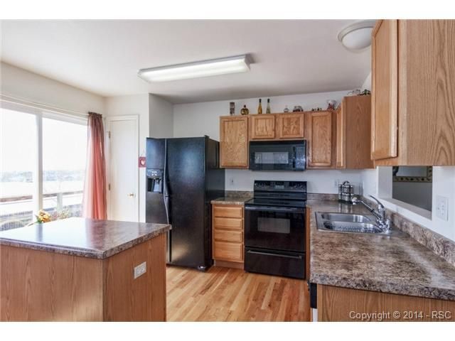 6441 Cache Dr, Colorado Springs, CO 80923