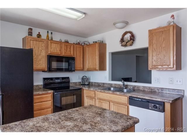 6441 Cache Dr, Colorado Springs, CO 80923