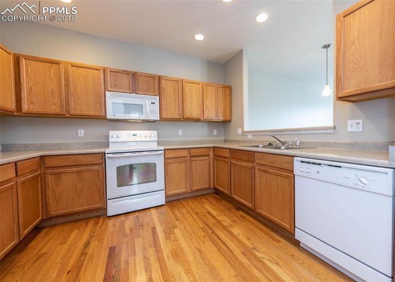 6441 Endurance Hts, Colorado Springs, CO 80923