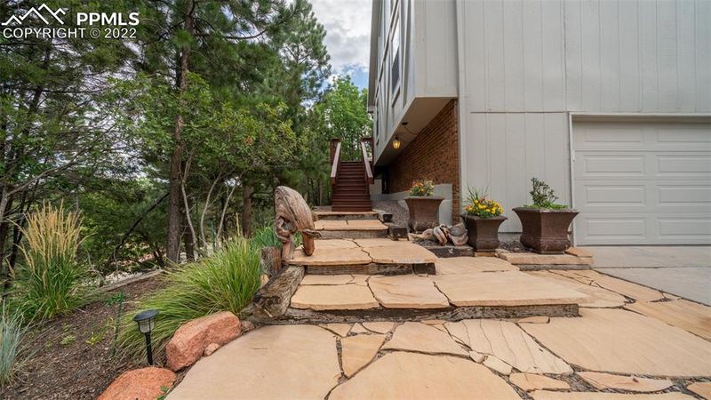 645 N Grey Eagle Cir, Colorado Springs, CO 80919