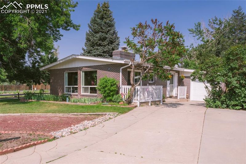 6459 E Wicklow Cir, Colorado Springs, CO 80918